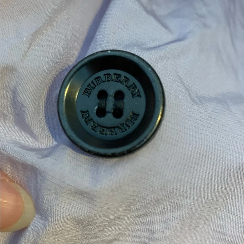 Burberry lavender lilac trench coat - Picture 6 of 7